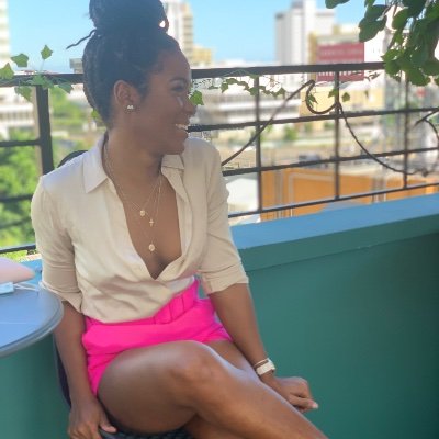 Profile Picture of Danielle♡ (@DannCandice) on Twitter