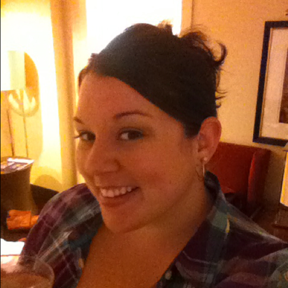 Profile Picture of Jamie Schoenmakers (@jamie0410) on Poshmark