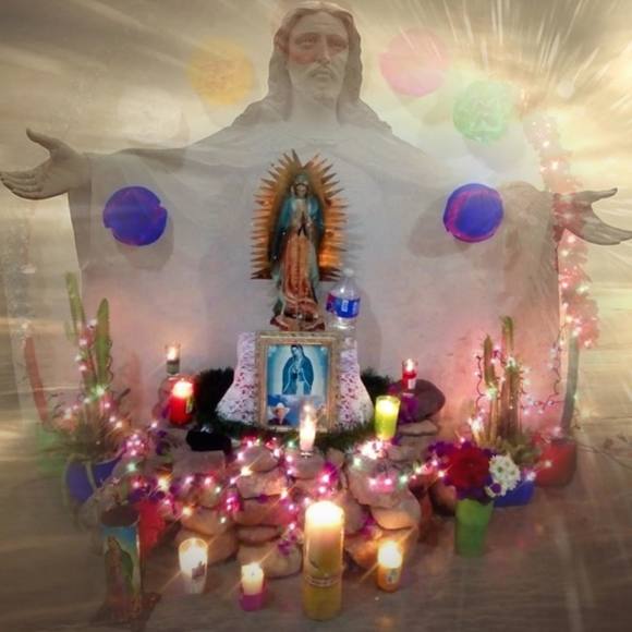 Profile Picture of Antonia Ruelas (@antonia197915) on Poshmark