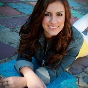 Profile Picture of Kelli Gillespie (@kellilynn4) on Pinterest