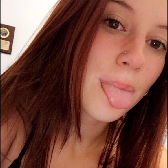 Profile Picture of Sam Cassata (@sccassata) on Poshmark