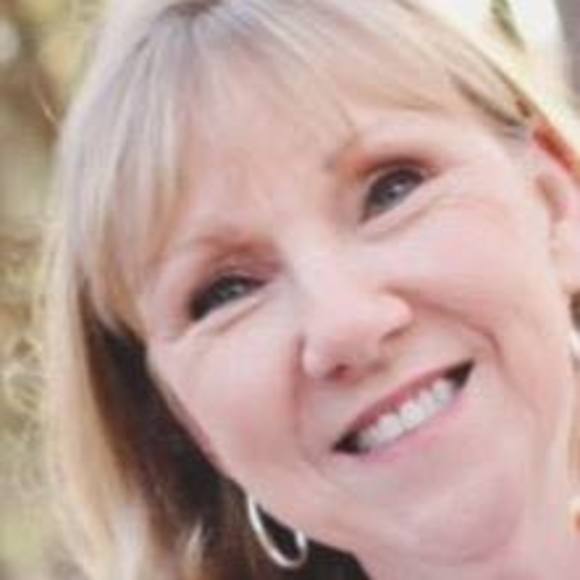 Profile Picture of Sherry Merkling (@sherrymerkling) on Poshmark