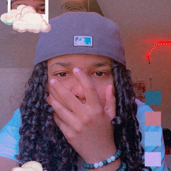 Profile Picture of Faith💌 Tyler (@fathtyler23) on Poshmark