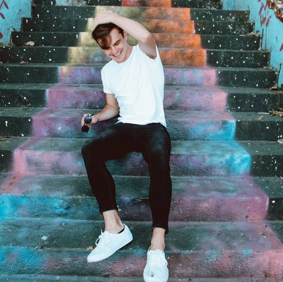 Profile Picture of Johnathon Cooke (@cookejdc) on Poshmark