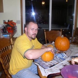Profile Picture of Steve Lund (@slund79) on Myspace