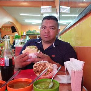 Profile Picture of Alejandro Vivar (@Alejand04464083) on Twitter