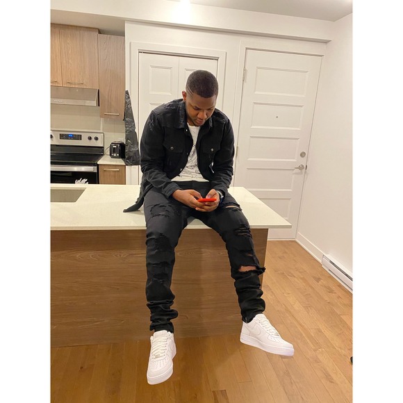 Profile Picture of Thiam Ibrahima laho (@thiam839) on Poshmark