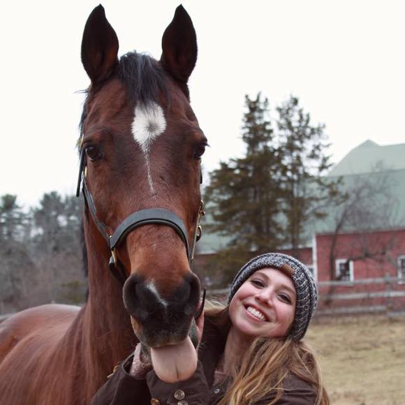 Profile Picture of Alex Hartman (@sisteradelia) on Poshmark