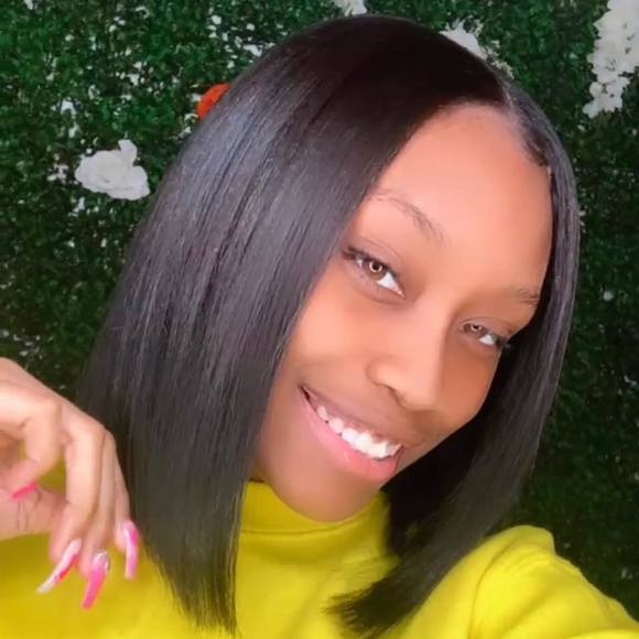 Profile Picture of Ashayla Briné (@ashayla_b) on Poshmark