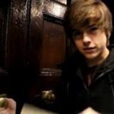 Profile Picture of Dylan Sprouse (@dylansprouse41) on Twitter