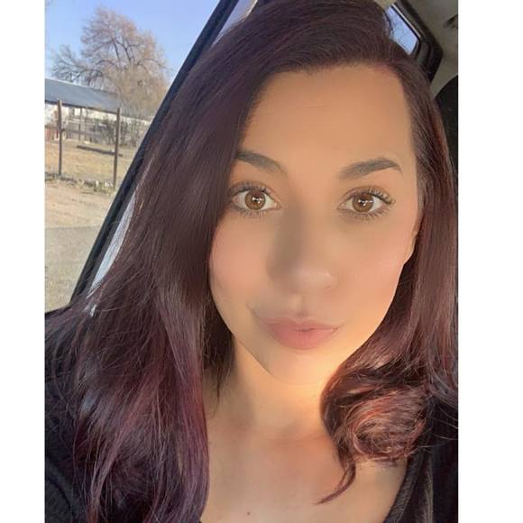 Profile Picture of Rosamaria Aluzzo (@aluzzo30) on Poshmark