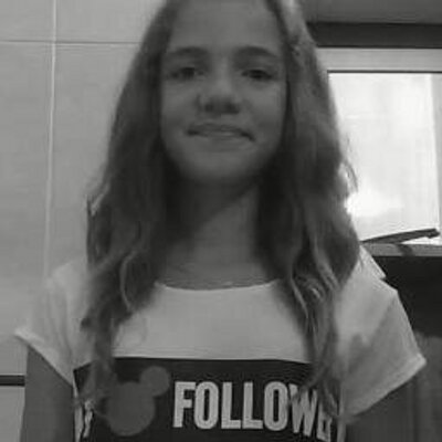 Profile Picture of Alexandra Gaspar (@AlexandraG69) on Twitter