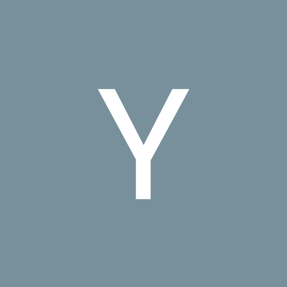 Profile Picture of Yolanda Naclerio (@yolandanaclerio) on Poshmark