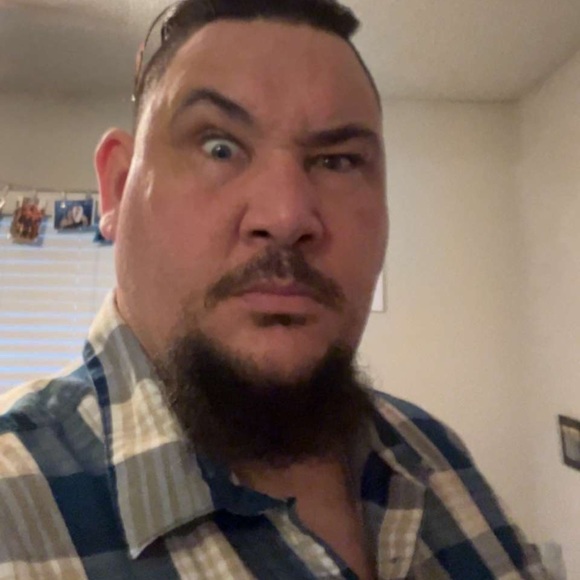 Profile Picture of John Chauvin (@john_chauvin) on Poshmark