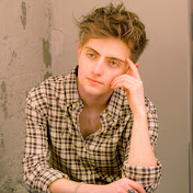 Profile Picture of Alec Mueller (@alecmagic) on Youtube