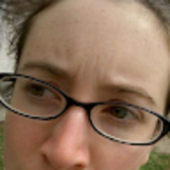 Profile Picture of Stephanie Majkut (@ssfeldman) on Poshmark