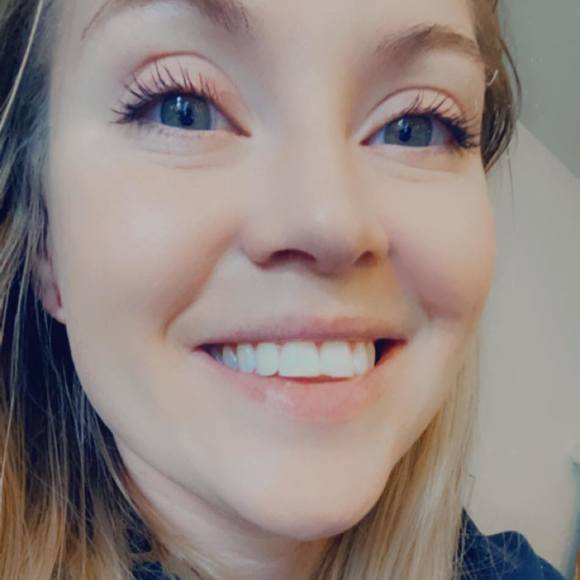 Alyssa Pfannenstein - Poshmark Profile Picture of Alyssa Pfannenstein (@bbydollbeauty) on Poshmark