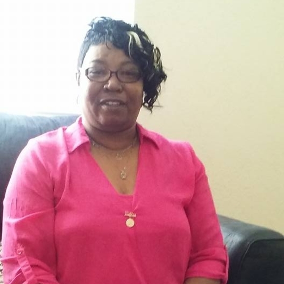 Profile Picture of Sarah Cheek (@sac032955) on Poshmark