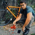 Profile Picture of Colin Bussey (@tour_da_bus) on Instagram