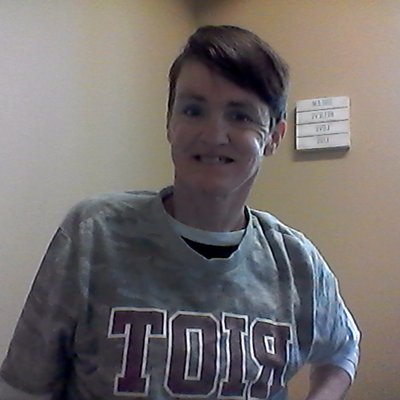 Profile Picture of Leah Nowicki (@leahnowickimam3) on Twitter