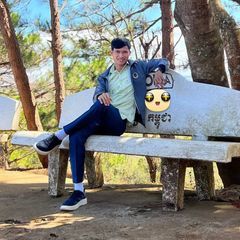 Profile Picture of RongShu (@rongshu3) on Tiktok