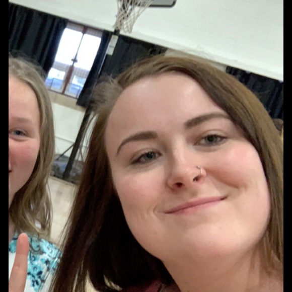 Profile Picture of Brylee Horting (@bryleero) on Poshmark