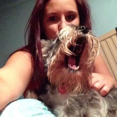 Profile Picture of Robyn (@RobynSmall24) on Twitter