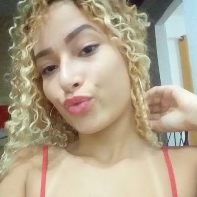 Profile Picture of Melzinha 😝 (@MelLima01) on Twitter