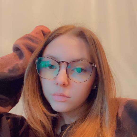 Profile Picture of Madison Notley (@madisonnotley11) on Poshmark