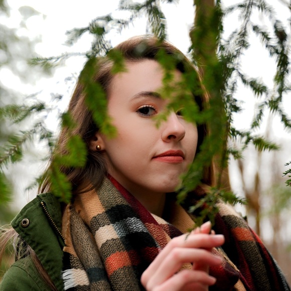 Profile Picture of Rachel Steinheiser (@rsteinheiser) on Poshmark