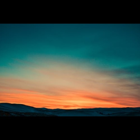 Profile Picture of Staci Bletscher (@shopgirl1173) on Poshmark