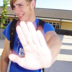 Profile Picture of Patrick Fackler (@guitaristsuck) on Myspace
