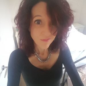 Profile Picture of Suzanne Burke (@Suzanne01198691) on Twitter