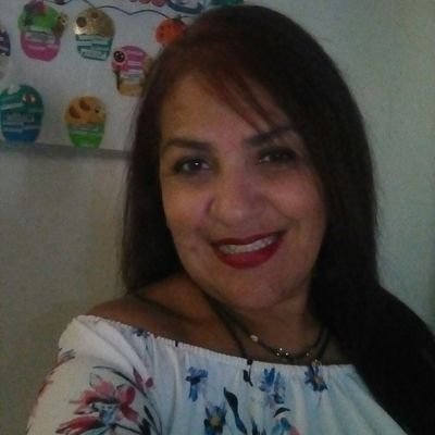 Profile Picture of Mercedes Contreras (@mechy1969) on Twitter