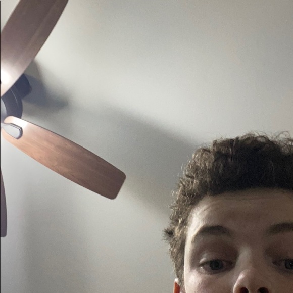 Profile Picture of Braeden Mulroony (@mulroony5) on Poshmark
