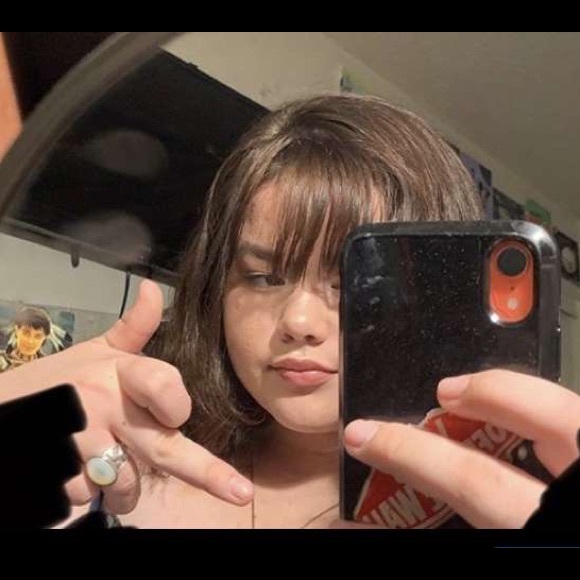 Profile Picture of Candi Reist (@candireist) on Poshmark