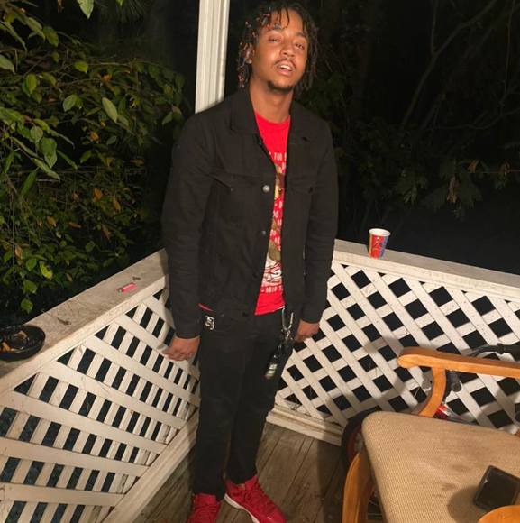 Profile Picture of Josh Conley (@joshuaconley74) on Poshmark