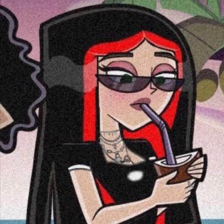 Profile Picture of 𝘓𝘰𝘭𝘢 (@.lola.sinclair) on Tiktok