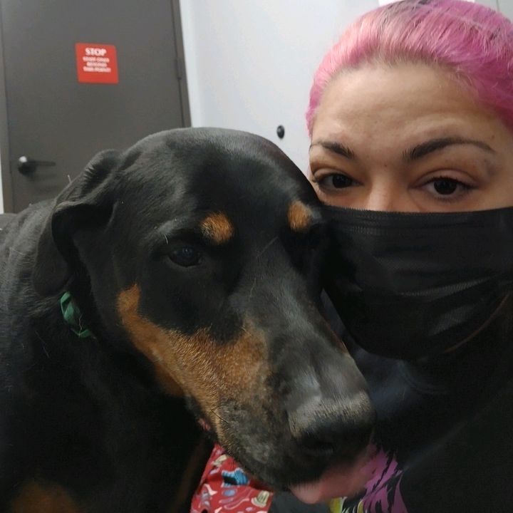 Profile Picture of robinnaldrete (@robinnaldrete) on Tiktok