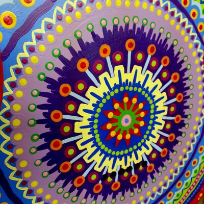 Profile Picture of Lisa Frick (@lisafrickart) on Twitter