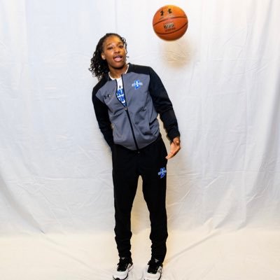 Profile Picture of Dlow.3🏀‼️ (@Babyjordan_51) on Twitter