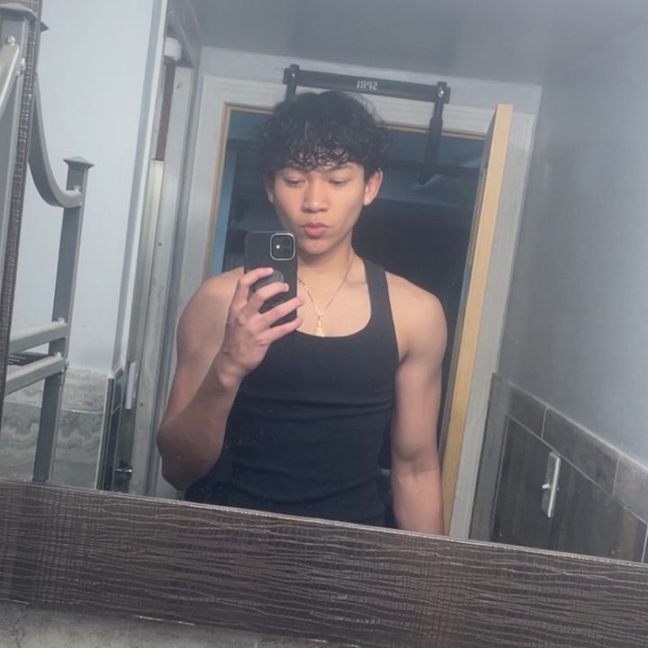 Profile Picture of daniel_suy🇰🇭 (@daniel_suy) on Tiktok