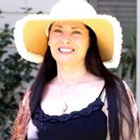 Profile Picture of Lisa Debenedictis (@lisa-debenedictis) on Quora