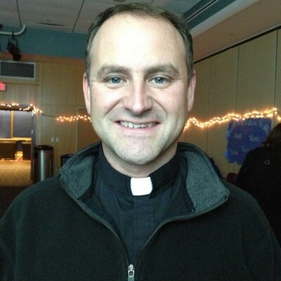 Profile Picture of Fr. Daniel Hennessey (@frdanhennessey) on Twitter