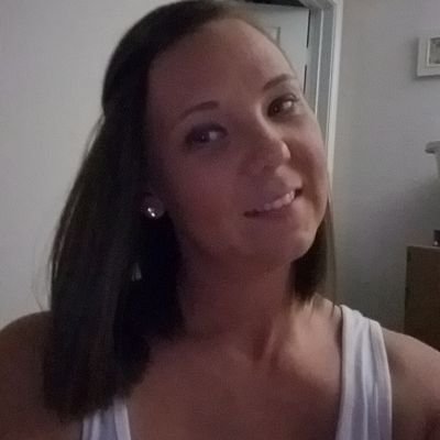 Profile Picture of Amanda Davidson (@Amandad40028458) on Twitter
