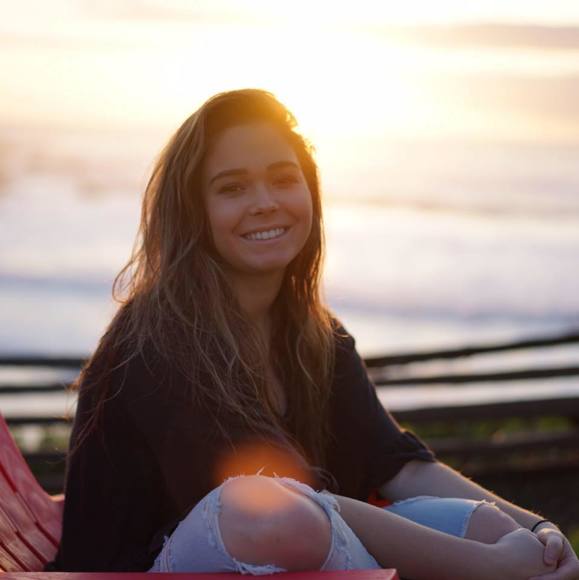 Profile Picture of Alex Herbick (@aalexrosee) on Poshmark