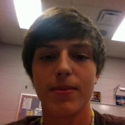 Profile Picture of Aspin Joseph Hill (@Asp1nproduction) on Twitter