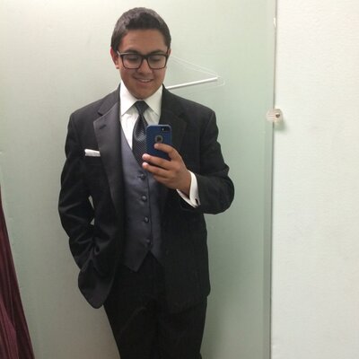 Profile Picture of Nicholas Campos (@Nico2717) on Twitter