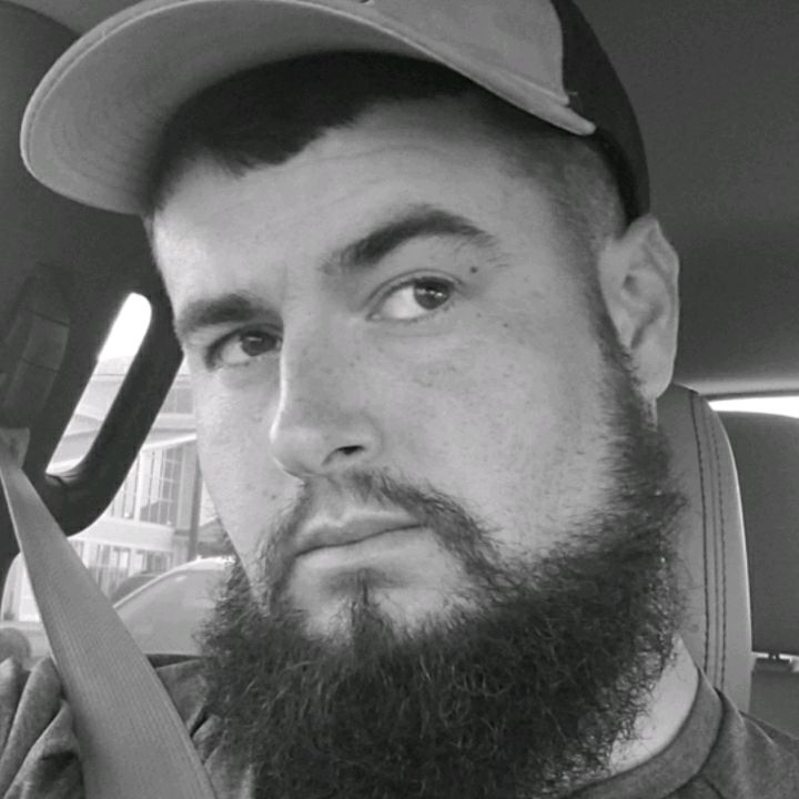 Profile Picture of Jon Hatcher (@_jonny_be_g00d) on Tiktok