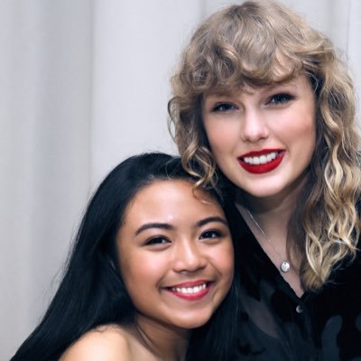 Profile Picture of Liezel ✨ (@confusedswifts) on Twitter